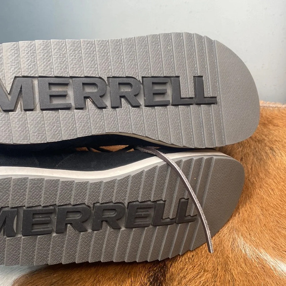 Womens Merrell winter boots size 7.5 check them out thanks 🙏 - Picture 6 of 8